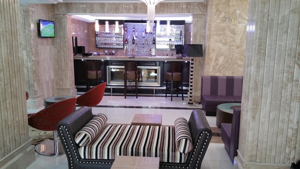 H210 Hotell Aliayabiagba Exteriör bild