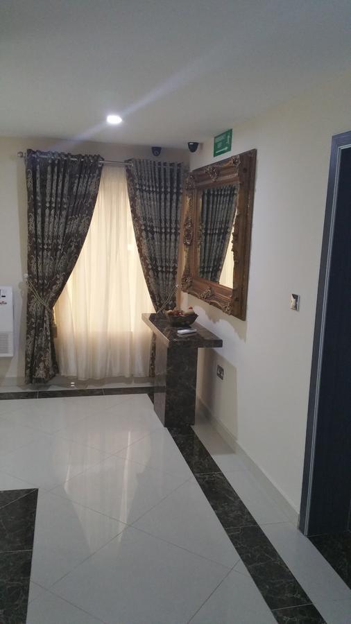 H210 Hotell Aliayabiagba Exteriör bild